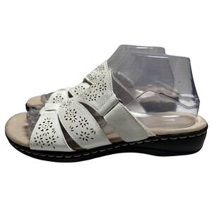 Croft & Barrow Poppins Sandal Womens 8 White Laser Cut Hook & Loop Slip On Shoes